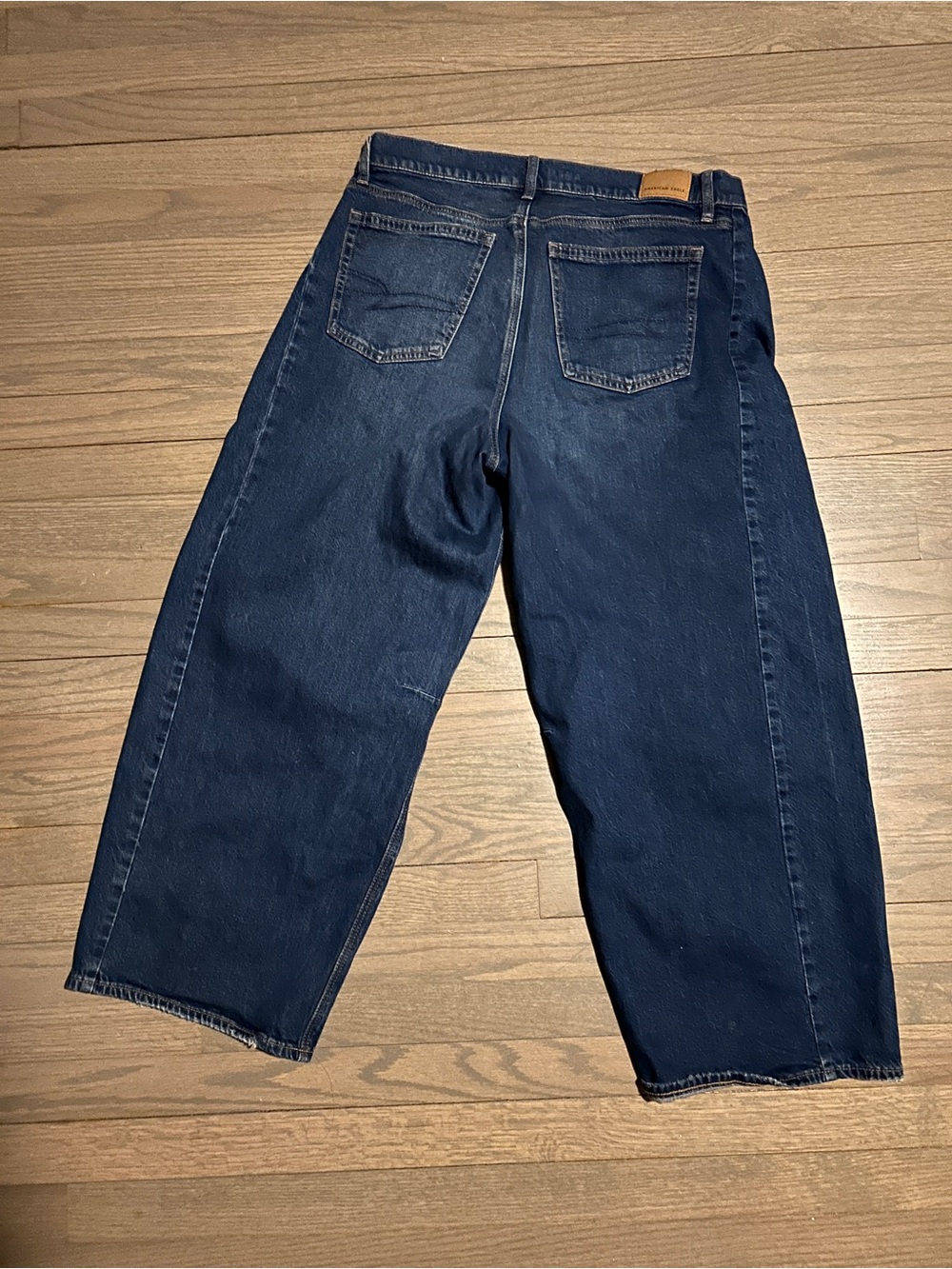 American Eagle 🦅 Dreamy Drape Strigid Barrel Jeans - Picture 5 of 8